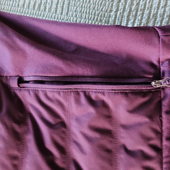 Eddie Bauer MotionLoft Hybrid Down Vest - Picture 6 of 9